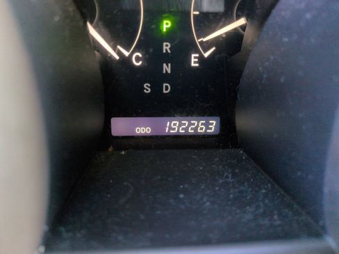 Used 2010 Toyota Highlander Limited AWD/4WD image 16