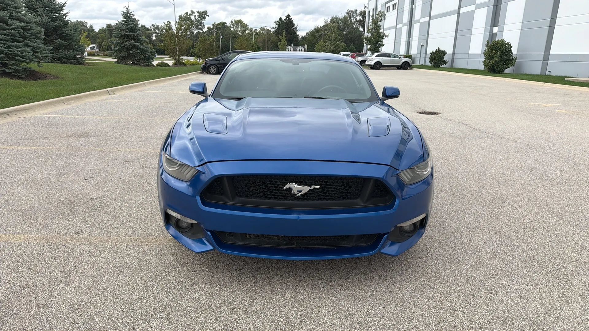 Used 2017 Ford Mustang GT Premium RWD image 2