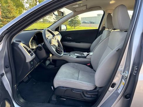Certified 2022 Honda HR-V LX image 14