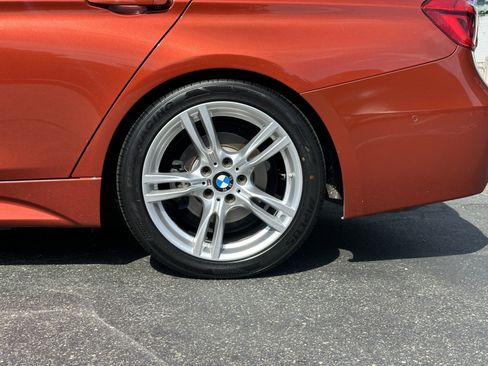 Used 2018 BMW 330e RWD image 13