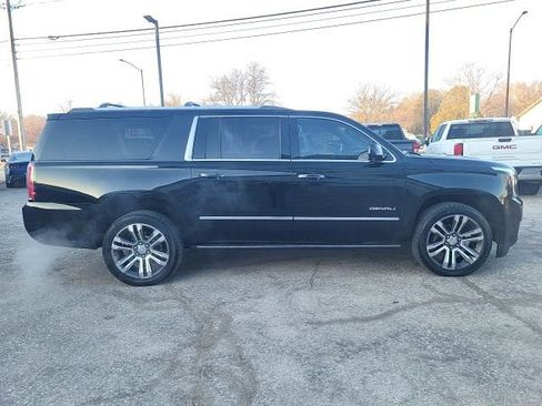 Used 2017 GMC Yukon XL Denali w/ Open Road Package image 22