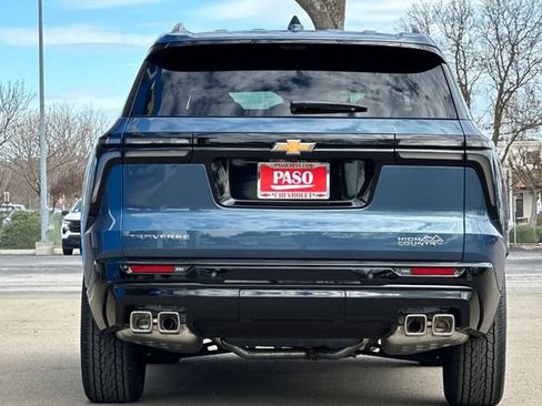 New 2026 Chevrolet Traverse High Country FWD image 8