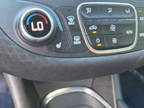 Used 2025 Chevrolet Malibu LT FWD image 25