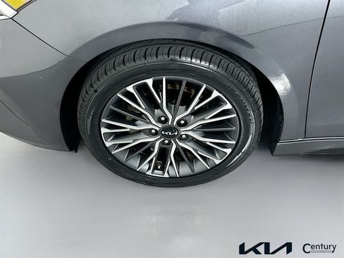 Certified 2023 Kia Forte GT-Line w/ GT-Line Technology Package FWD image 29