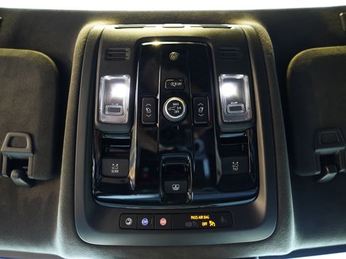 Used 2025 Cadillac Escalade V w/ LPO, Floor Liner Package image 31