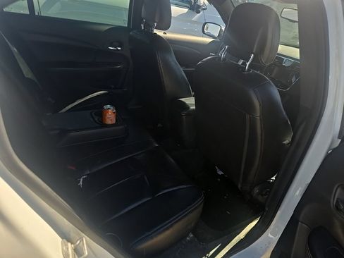Used 2012 Chrysler 200 Limited FWD image 14