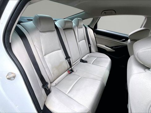 Used 2020 Honda Accord LX image 19