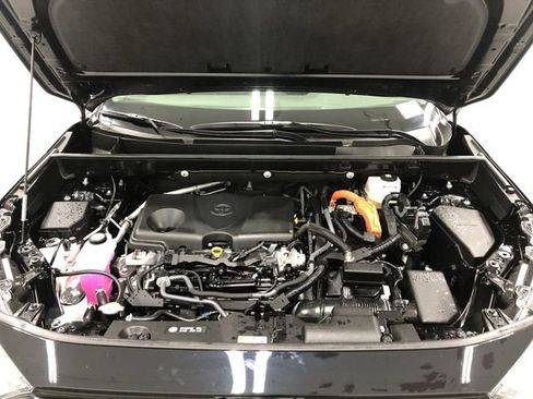 Used 2023 Toyota RAV4 LE image 22