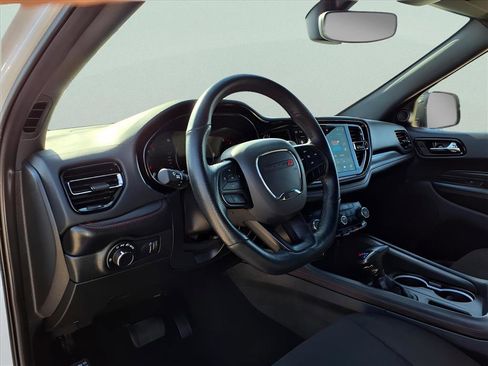 Used 2025 Dodge Durango GT image 18