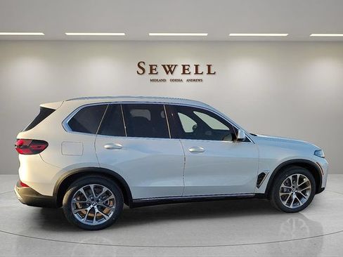 Used 2026 BMW X5 xDrive40i AWD/4WD image 6