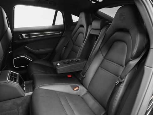 Certified 2023 Porsche Panamera 4 Platinum Edition AWD/4WD image 41