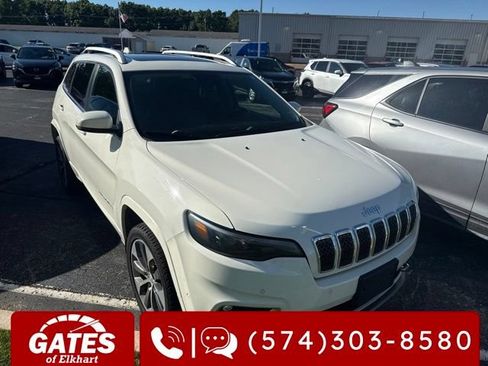 Used 2019 Jeep Cherokee Overland w/ Technology Group AWD/4WD image 5