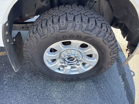 Used 2023 Ford F250 XLT image 30