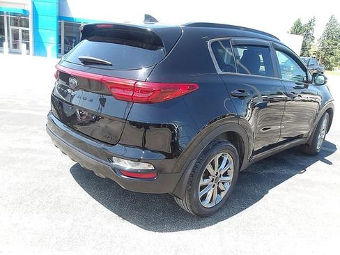 Used 2021 Kia Sportage S w/ S AWD Premium Package image 7