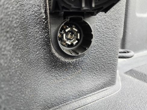 Used 2024 Chevrolet Silverado 3500 LTZ w/ LTZ Convenience Package image 34