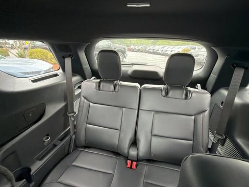 New 2026 Ford Explorer ST-Line AWD/4WD image 15