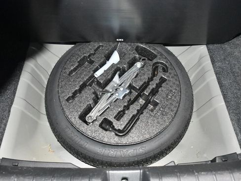 Used 2017 Honda Civic EX image 32