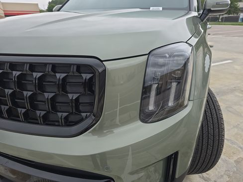 Used 2025 Kia Telluride SX Prestige X-Line AWD/4WD image 32