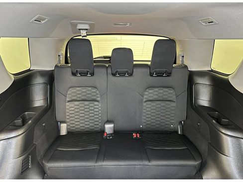 Used 2022 Nissan Pathfinder SV w/ SV Black Package FWD image 24