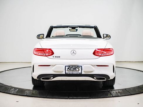 Used 2017 Mercedes-Benz C 300 Cabriolet image 3