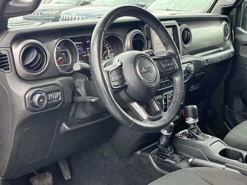 Used 2021 Jeep Wrangler Unlimited Sport image 12