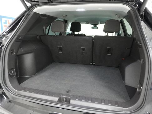 Used 2024 Chevrolet Equinox LT image 8