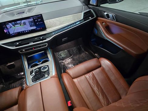 Used 2025 BMW X7 xDrive40i w/ Executive Package AWD/4WD image 38