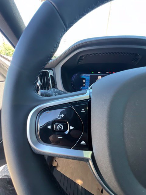 Certified 2026 Volvo XC60 B5 Ultra AWD/4WD image 11