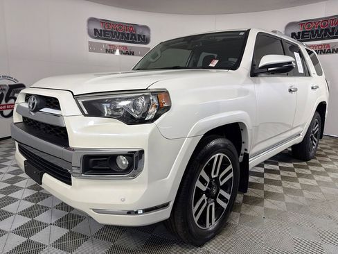 Used 2019 Toyota 4Runner Limited image 8