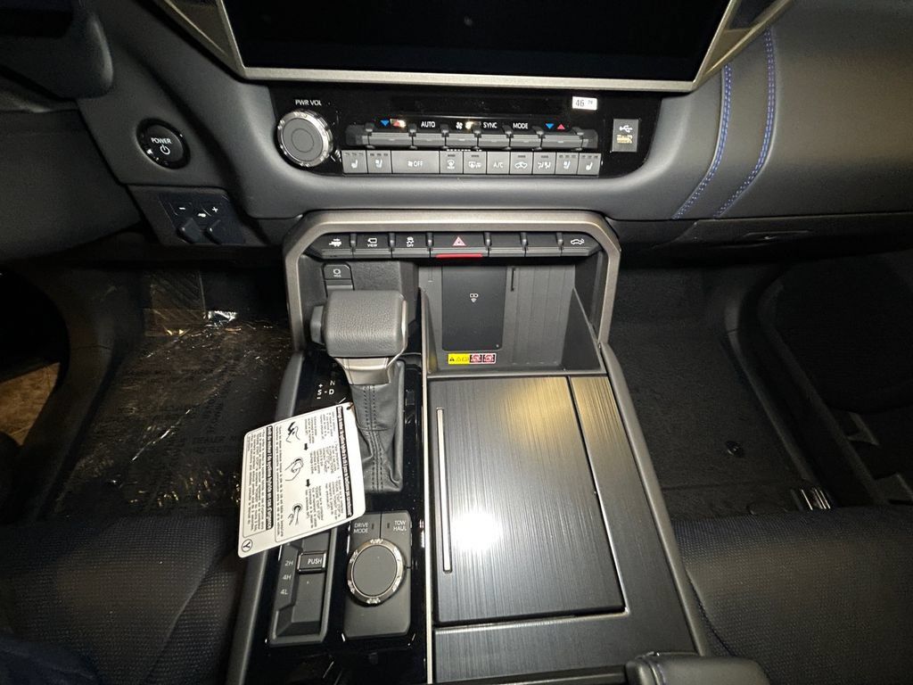 New 2026 Toyota Tundra Platinum AWD/4WD image 11