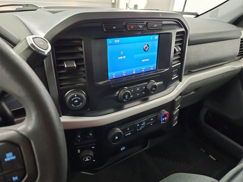 Used 2022 Ford F150 XLT w/ XTR Package image 27