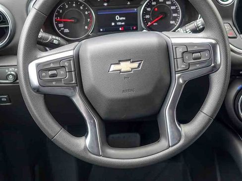 New 2026 Chevrolet Blazer LT w/ Convenience Package FWD image 19