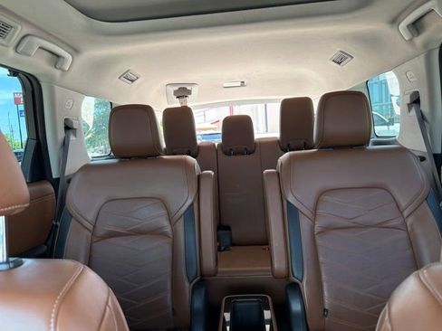 Used 2023 Nissan Pathfinder Platinum FWD image 25