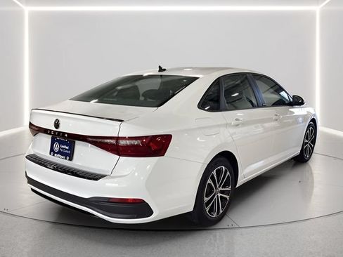 Certified 2026 Volkswagen Jetta Sport FWD image 27