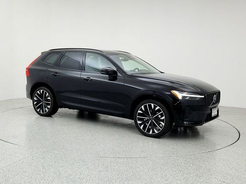 New 2026 Volvo XC60 B5 Ultra w/ Protection Package Premier image 3