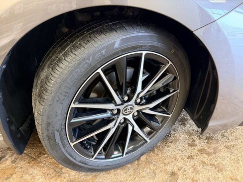Used 2023 Toyota Camry SE FWD image 15