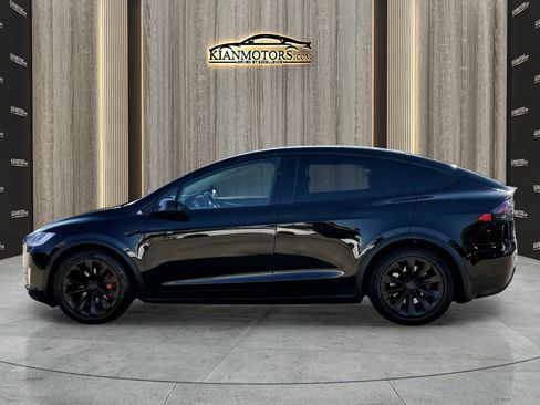 Used 2018 Tesla Model X P100D image 3
