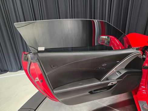 Used 2016 Chevrolet Corvette Stingray Coupe w/ 2LT Preferred Equipment Group RWD image 18