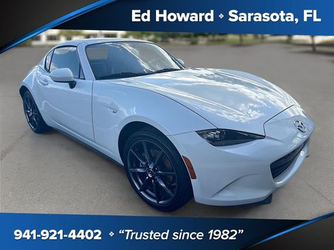 Used 2019 MAZDA MX-5 Miata RF Grand Touring image 1
