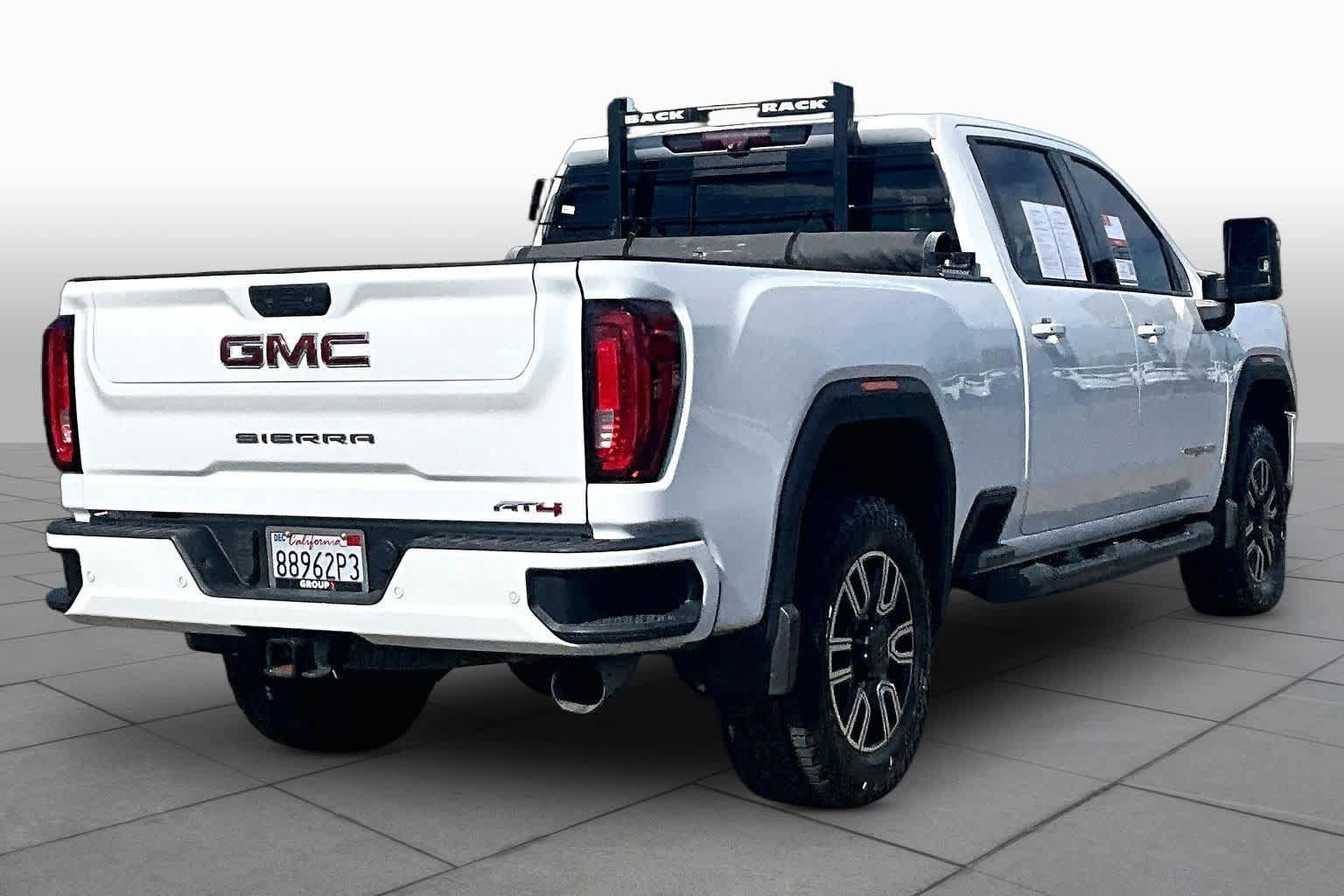 Used 2020 GMC Sierra 2500 AT4 w/ AT4 Premium Package AWD/4WD image 12