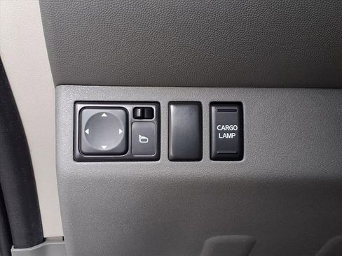 Used 2018 Nissan Frontier SV image 14