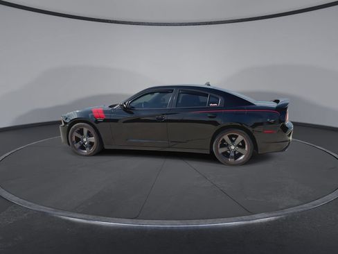 Used 2014 Dodge Charger SXT Plus RWD image 6