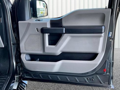 Used 2018 Ford F150 XL w/ Equipment Group 101A Mid AWD/4WD image 18
