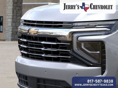 New 2026 Chevrolet Suburban LT w/ Comfort Package image 15