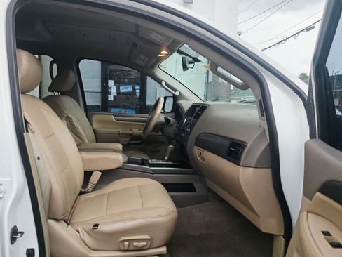 Used 2013 Nissan Armada SV AWD/4WD image 15