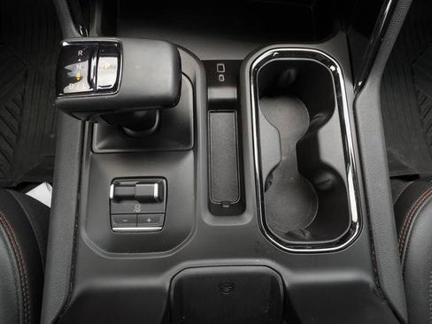 Used 2023 GMC Sierra 1500 AT4 w/ AT4 Premium Package AWD/4WD image 24