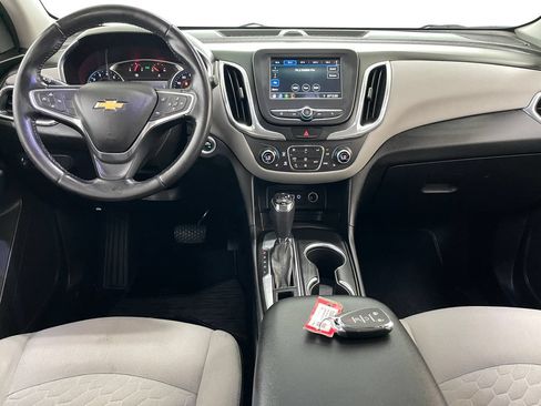 Certified 2019 Chevrolet Equinox LT FWD image 2
