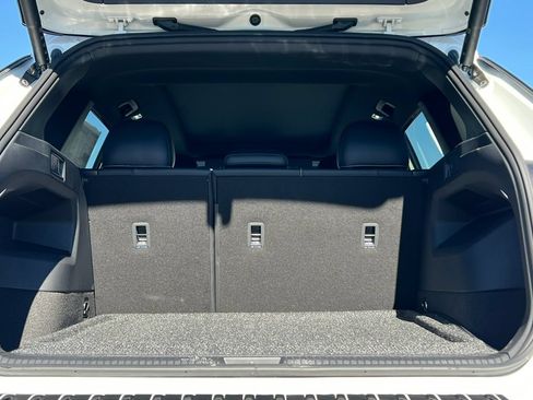 New 2026 Volkswagen Tiguan SE R-Line AWD/4WD image 35