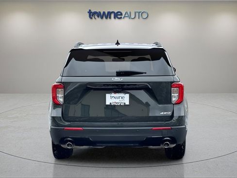Used 2023 Ford Explorer ST-Line image 4