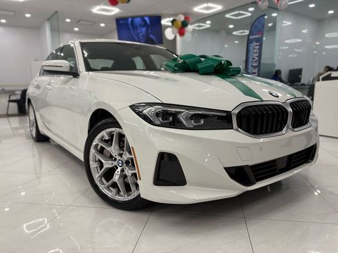 Used 2025 BMW 330i image 3